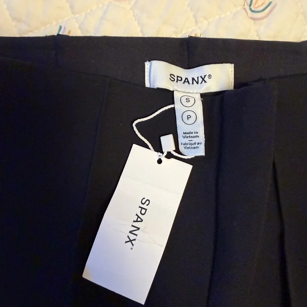 SPANX Black Flare Women's Pants - Picture 10 of 10